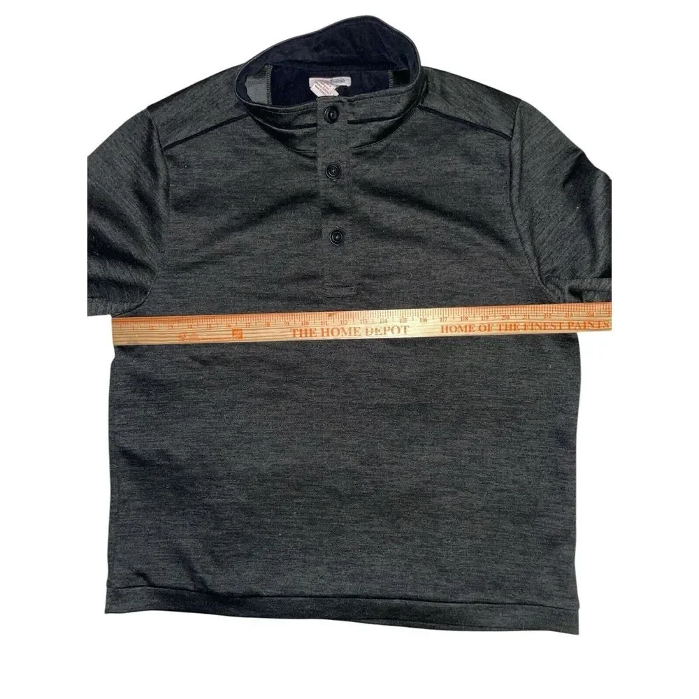 Carbon 2 Cobalt Men's L‎  Black 3 Button Pullover Active Wear Top